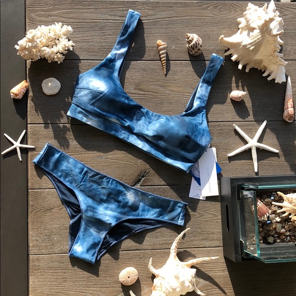 🌴🌼RIP CURL-SURF ECO BIKINI SET🌼🌴 - Picture 2 of 11